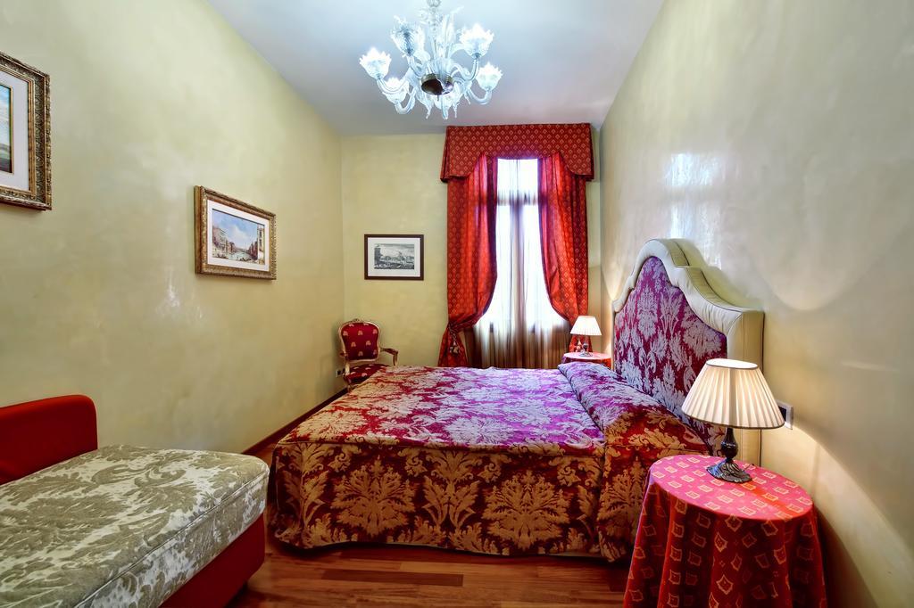 Residence Odoni Венеція Номер фото